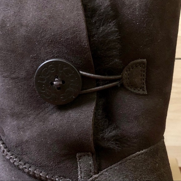 UGG Bailey Button Chocolate Winter Snow Boots - Picture 5 of 10
